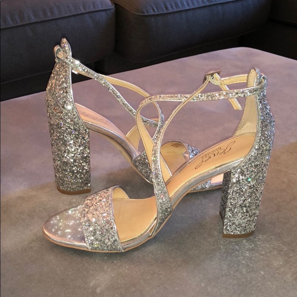 Badgley Mischka glittery sandal!